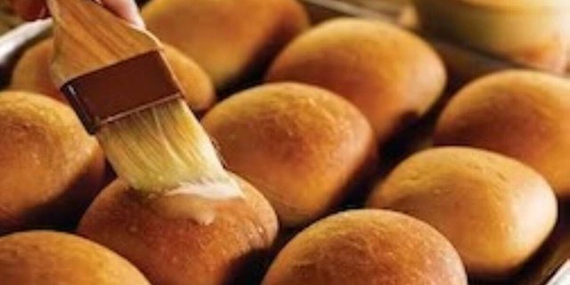 8 Rolls