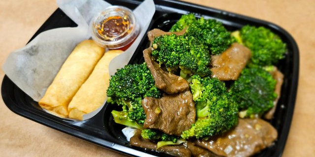 Soy Beef with Broccoli Boxed Lunch