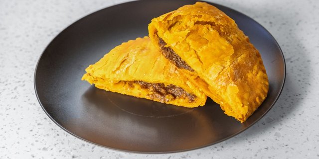 Single Jamaican Patty