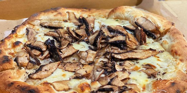 Funghi Pizza