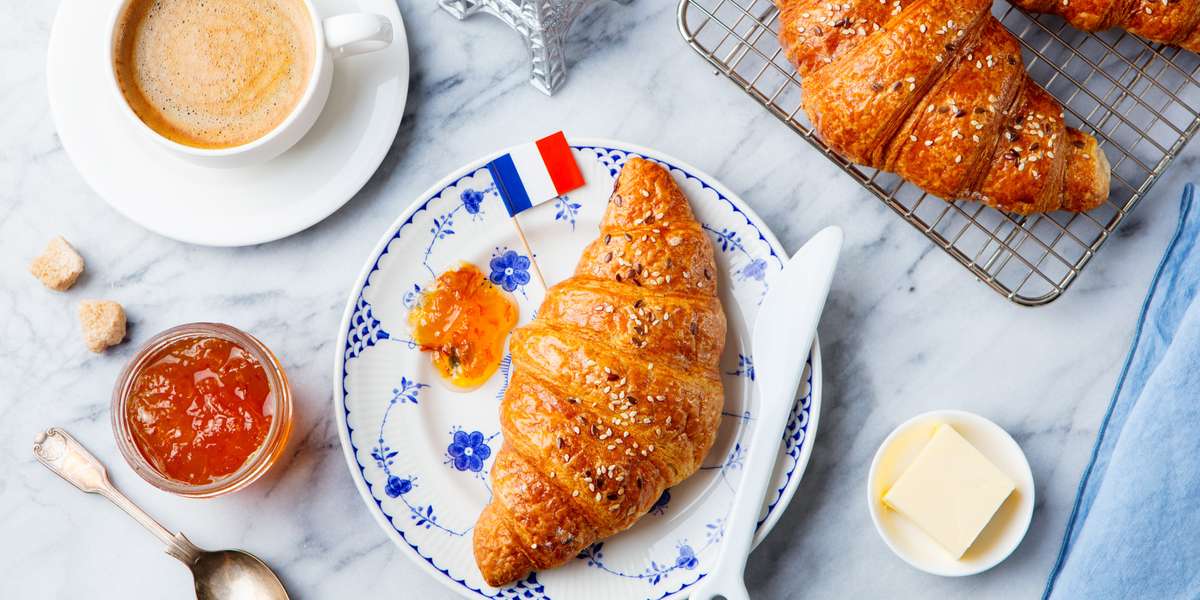 Le Petit Cafe