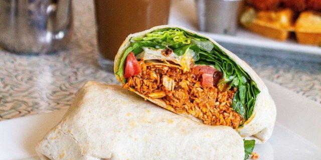 Buffalo Chicken Wrap Boxed Lunch