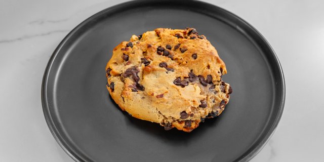 Vegan Chocolate Chip Cookie