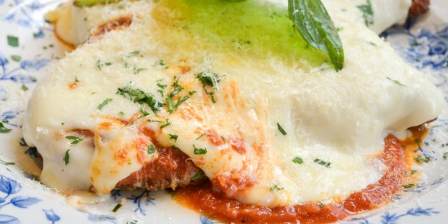 Chicken Parmigiana