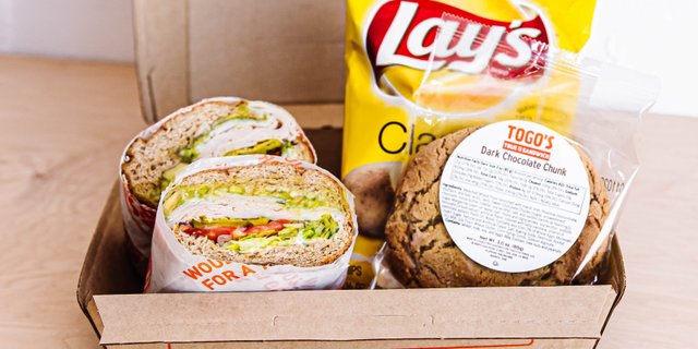 Large 9" Sandwich Boxed Lunch
