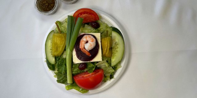 Individual Famous Greek Salad