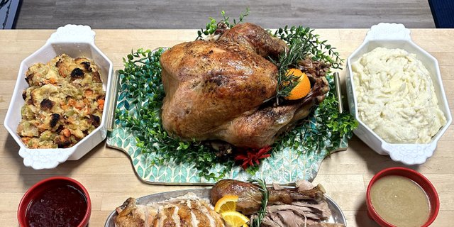 Chef's Thanksgiving Menu
