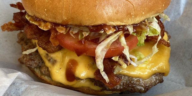 BBQ Bacon Cheddar Burger