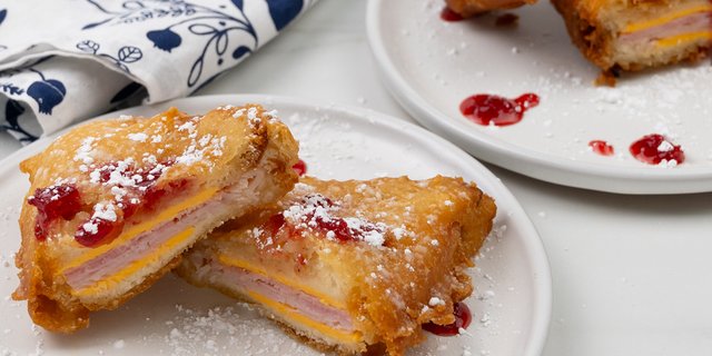 Monte Cristo Dozen