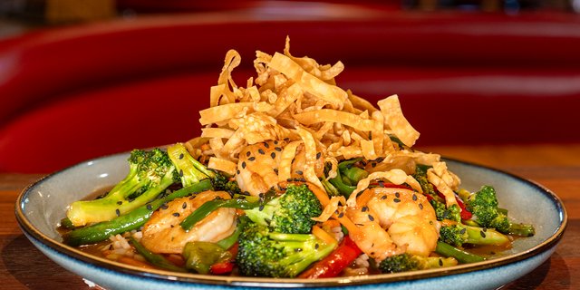 Shrimp Thai Peanut Stir Fry
