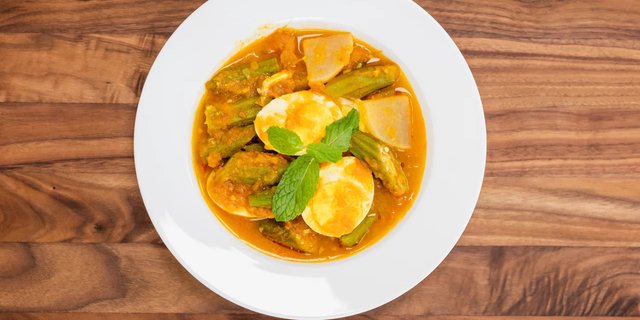 Egg & Okra Curry