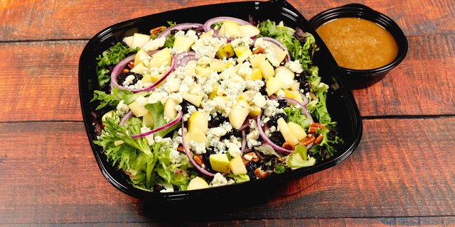 Pecan Pear Salad