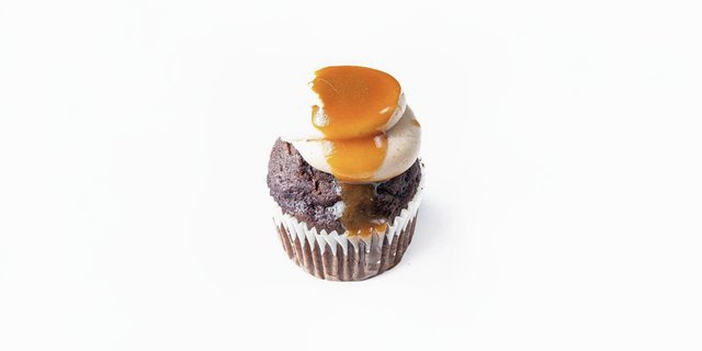 Dulce De-licious Cupcake