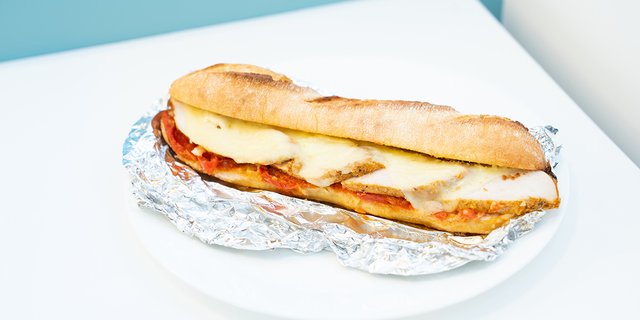 Chicken Basque Sandwich