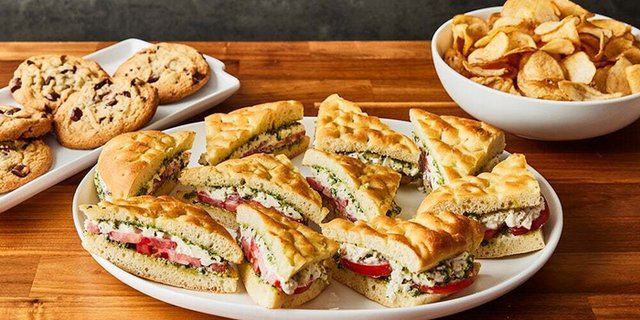 Caprese Sandwich Bundle
