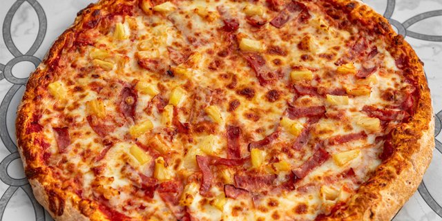 Individual Hawaiian Pizza