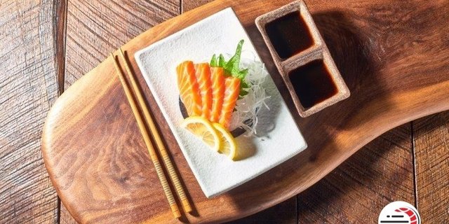 Salmon Sashimi Party Tray