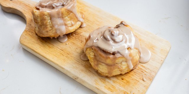 Small Sweet Pastry Box