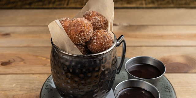 Cinnamon Donut Holes