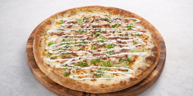 Chicken Bacon Ranch Pizza