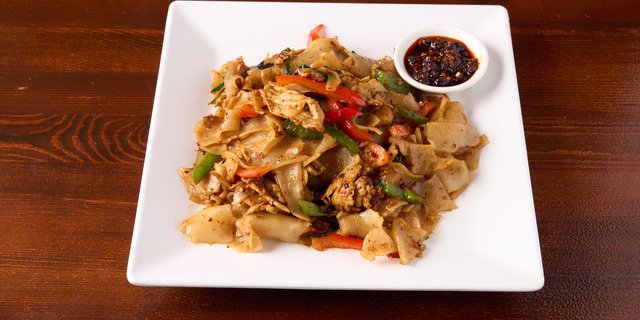 Pad Khee Mao Tray