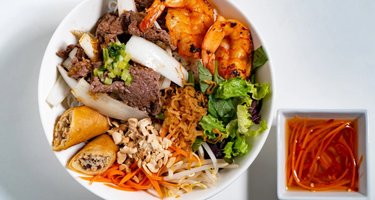 9 Mile Pho