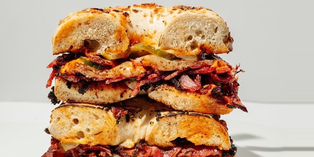 Brisket & Pickles Bagel