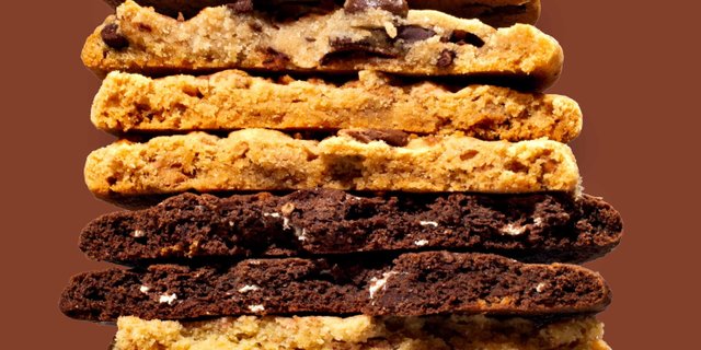 Giant Chocolate Chunk Cookie