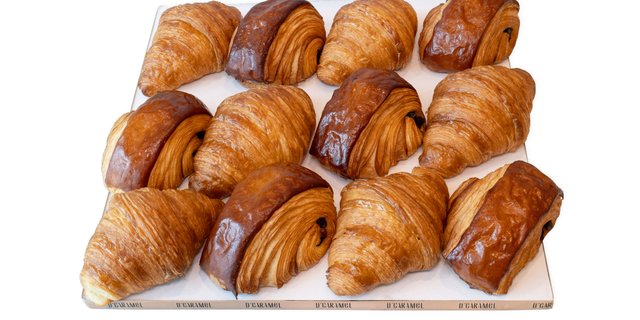 Half & Half Dozen Croissants
