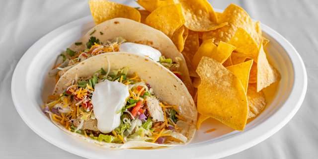2 Tacos Boxed Lunch