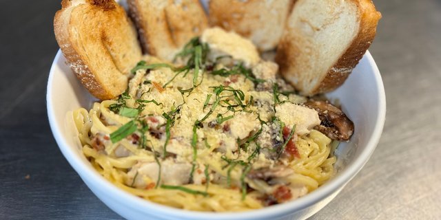 Chicken Carbonara
