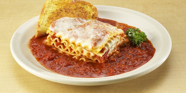 Meat Lasagna Complete Meal