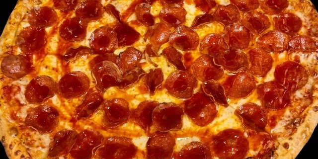 16” Hot Honey Pepperoni Pizza