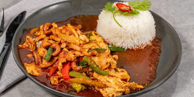 Chicken Cashew Nuts