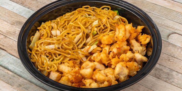 Stir Noodle w/ Vegetables (Bokumyon) Bowl