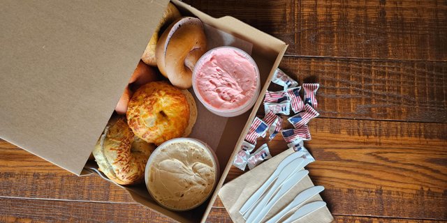 Signature Bagel Box