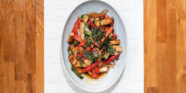 Fiery Basil Tofu