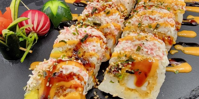 Fusion Wok Roll
