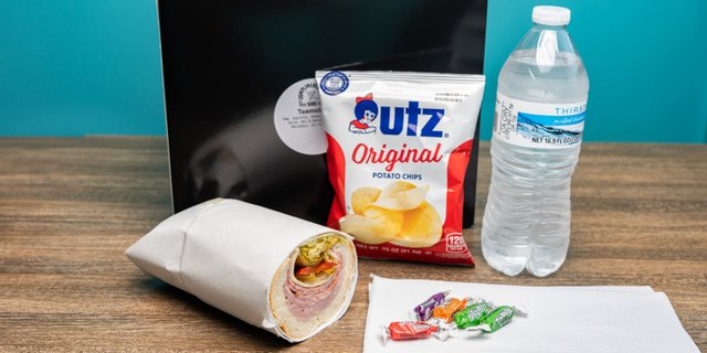 Light Lunch Box