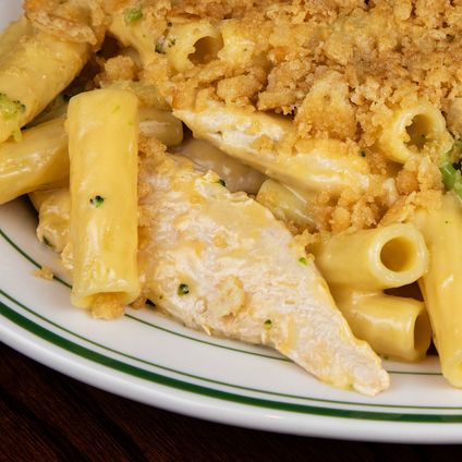 Cheesy Chicken & Broccoli Bake