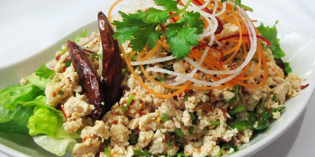 Larb Gai Salad