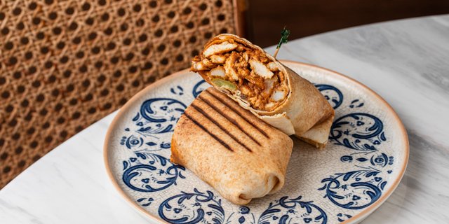 Chicken Shawarma Pita Boxed Lunch