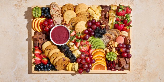 The Sweet & Grazey Medium Package