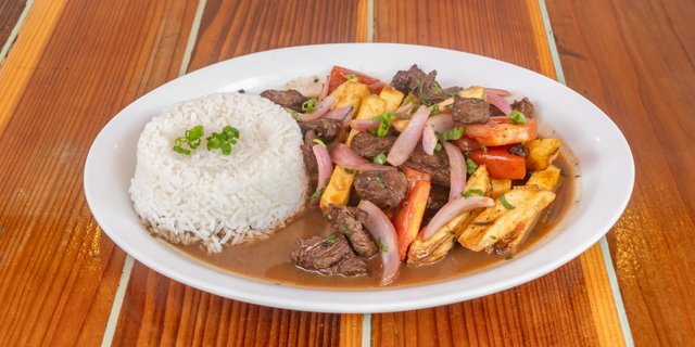 Lomo Saltado