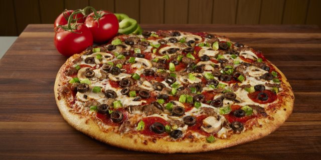 Mama's Favorite Pizza