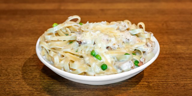 Chicken Alfredo Pasta