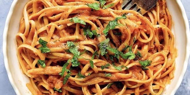 Vegan Linguini Marinara