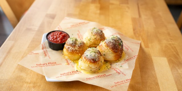 Garlic Knots
