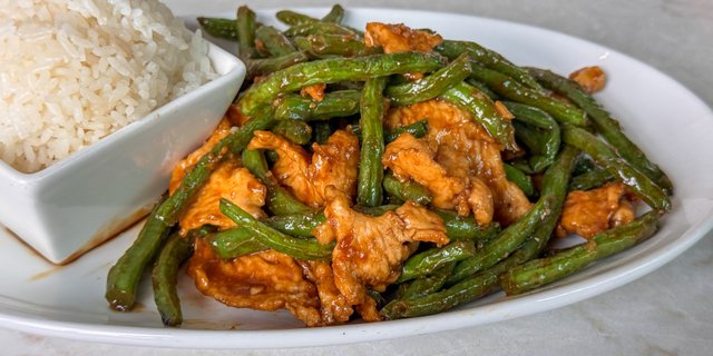 Gluten-Free Sautéed String Beans Tray