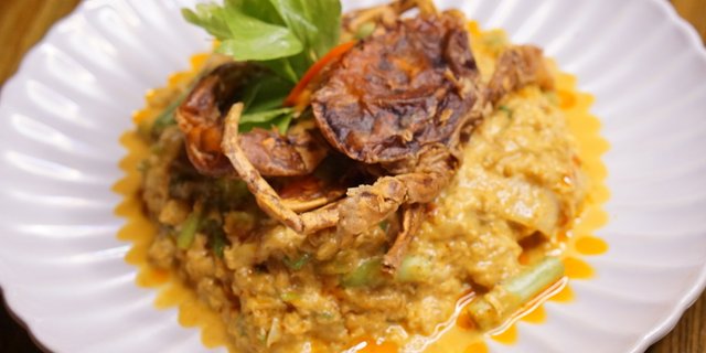 Crab Meat Yellow Curry